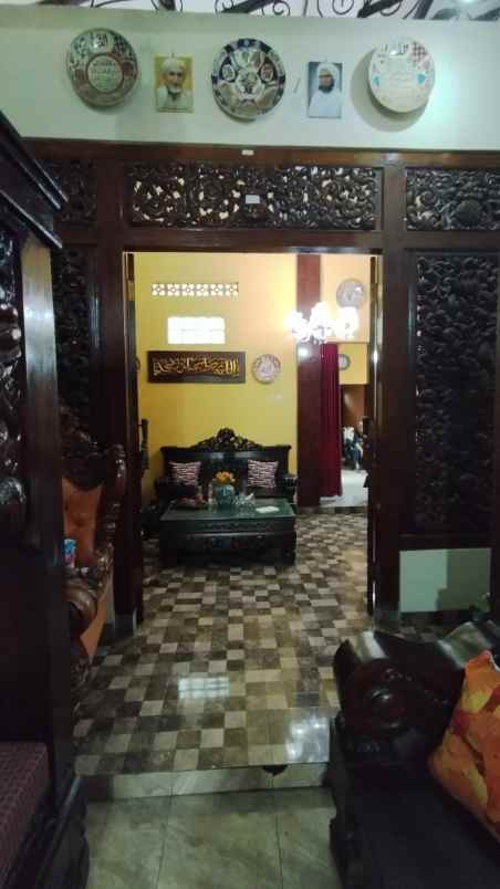 dijual rumah jalan kaliurang km 9 dusun