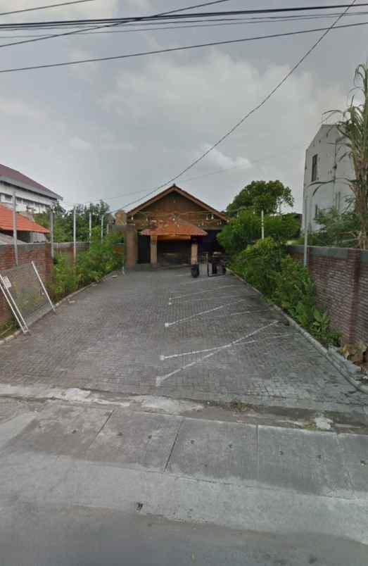dijual rumah jalan kedung cowek