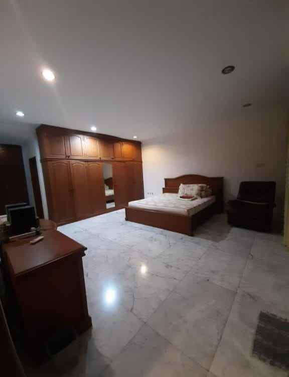 dijual rumah jalan kemang selatan no 20