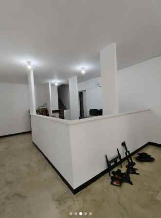 dijual rumah jalan raya darmo