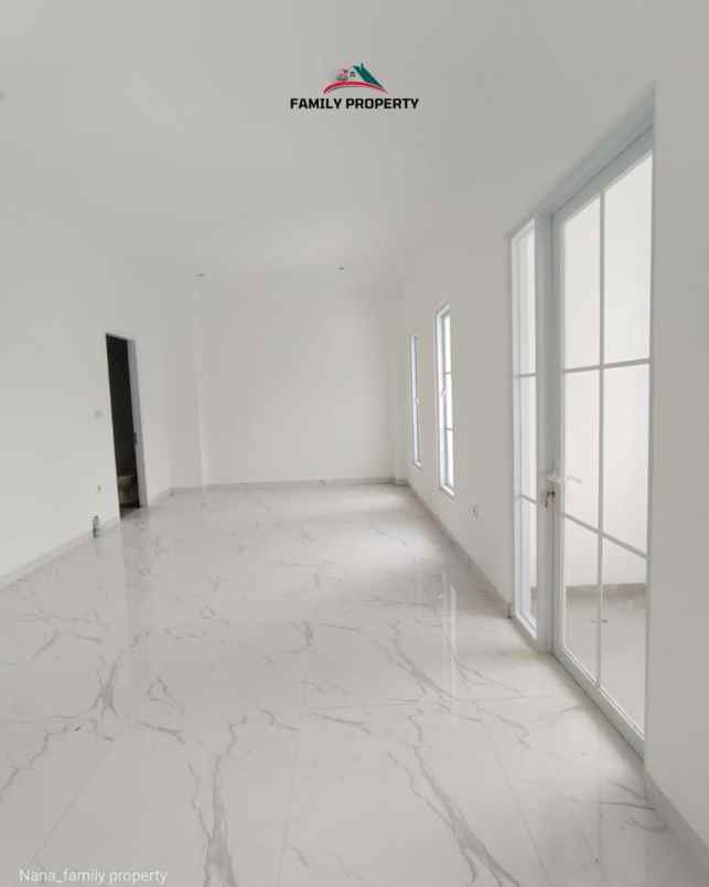 dijual rumah jalan raya joglo kembangan