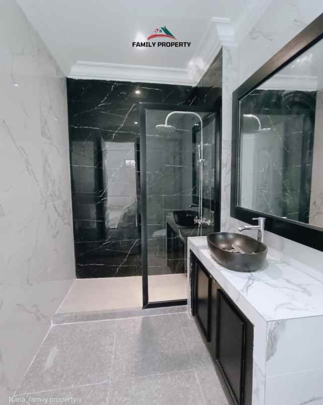 dijual rumah jalan raya joglo kembangan