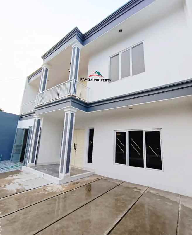 dijual rumah jalan raya kejaksaan