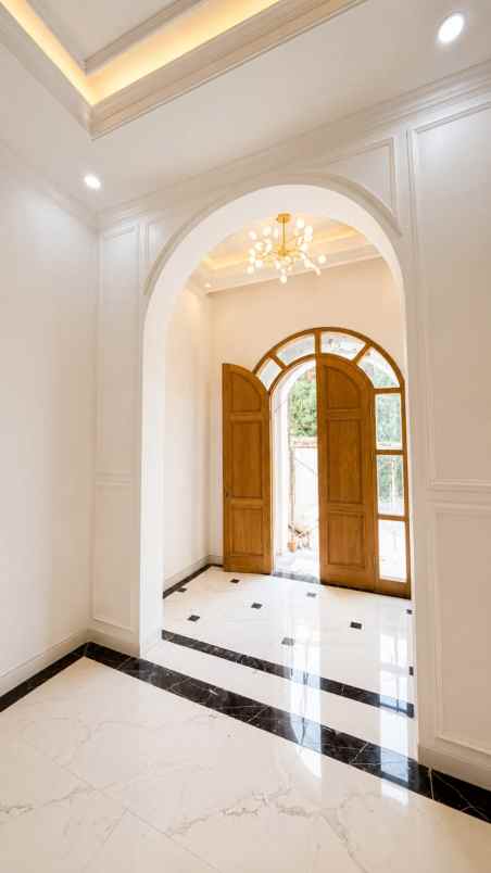 dijual rumah jalan sulfat blimbing kota