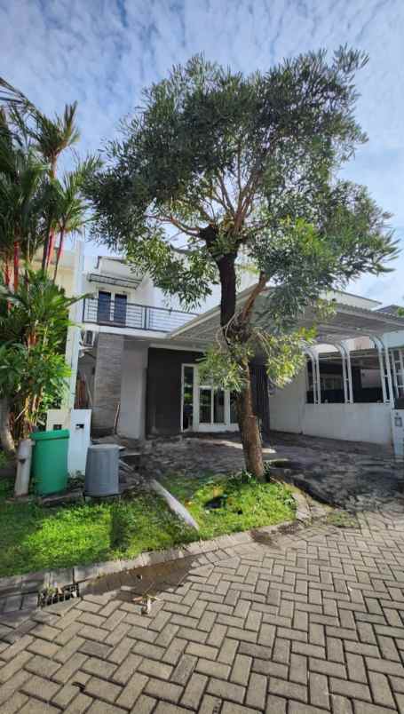 dijual rumah jalan wisata bukit mas