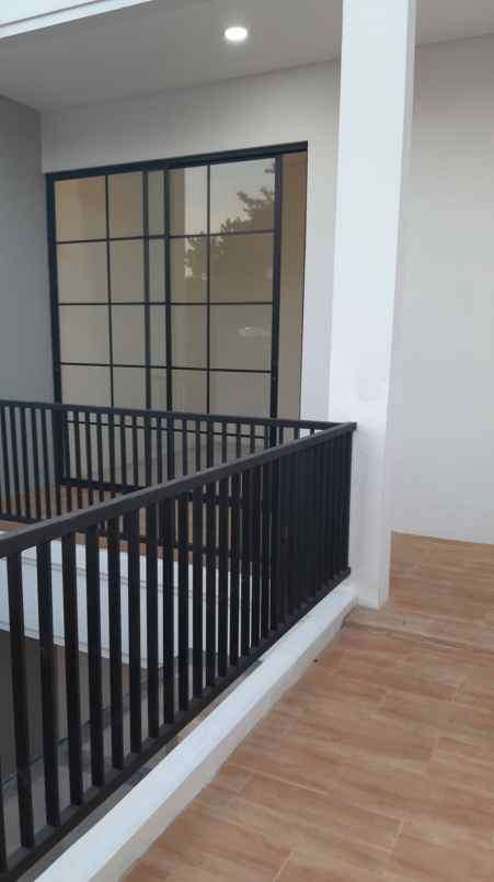 dijual rumah jemur andayani