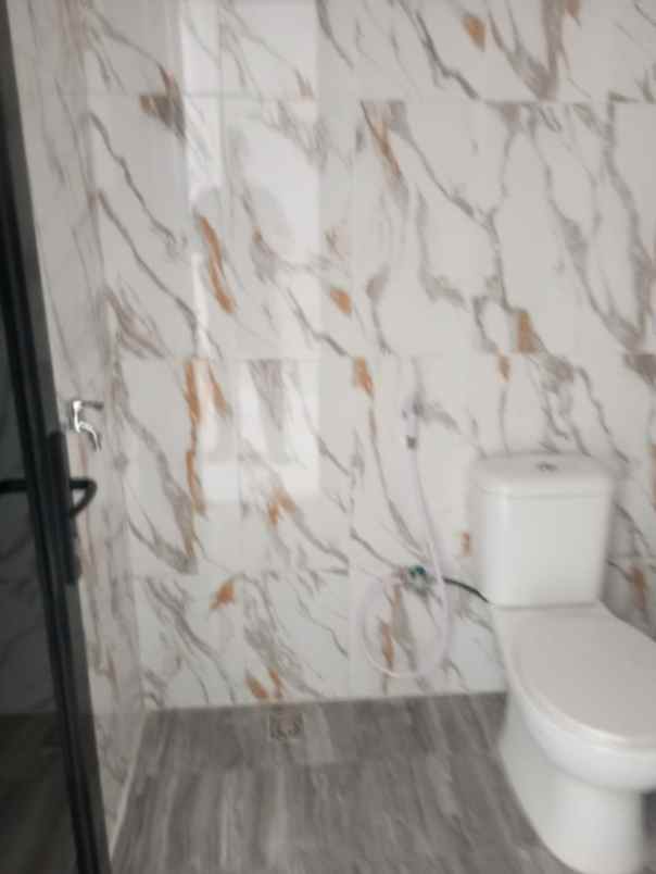 dijual rumah jl bambu apus raya