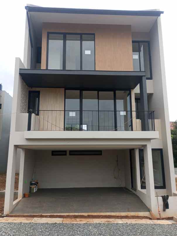 dijual rumah jl bambu apus raya bambu