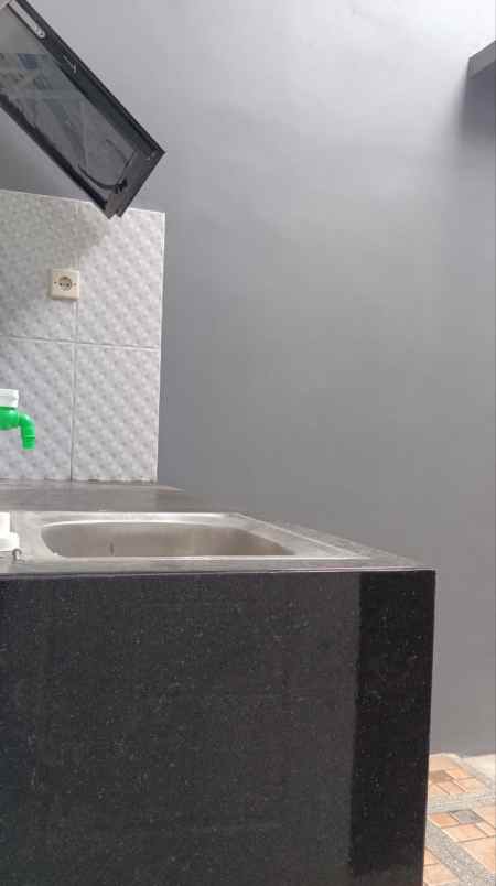 dijual rumah jl cempaka