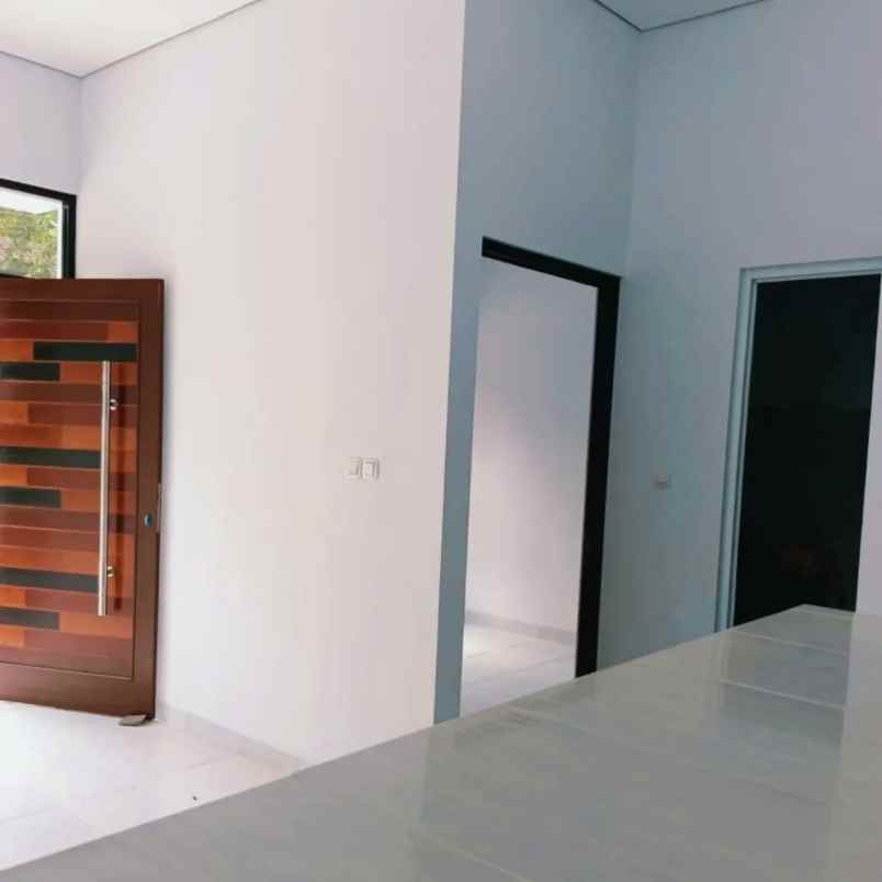 dijual rumah jl citeureup sindangpanon