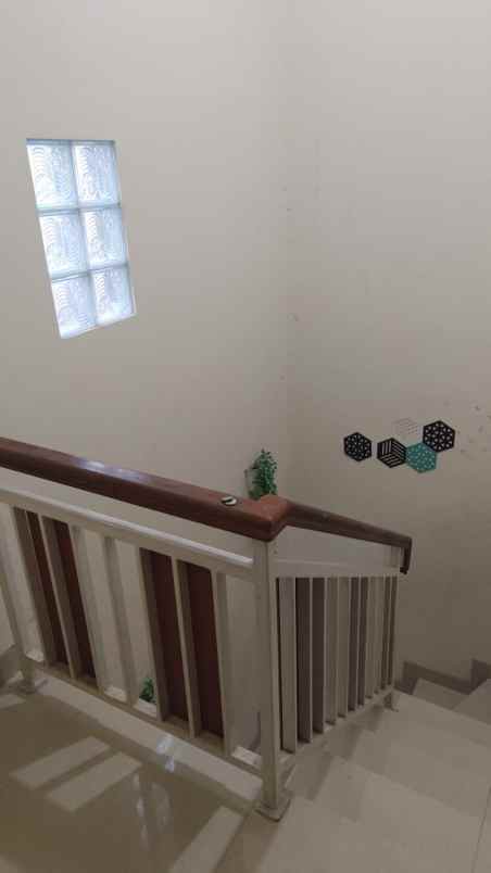 dijual rumah jl dipati unus the royal