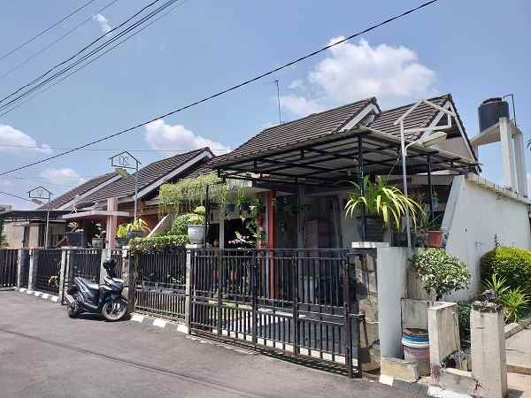 dijual rumah jl grojogan pandowoharjo