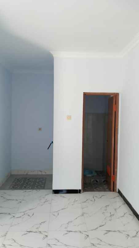dijual rumah jl imogiri barat