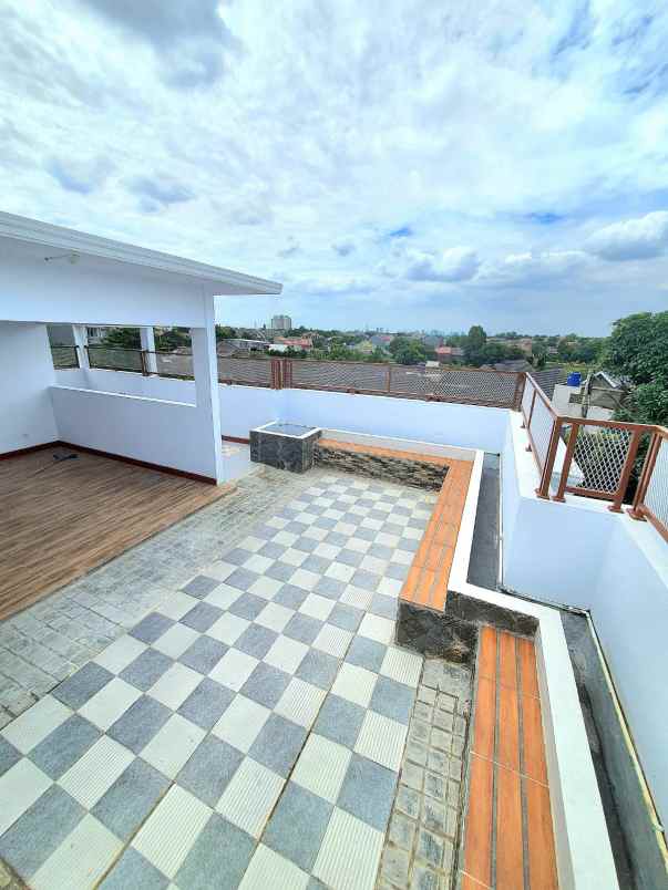 dijual rumah jl kahfi1 jagakarsa jaksel