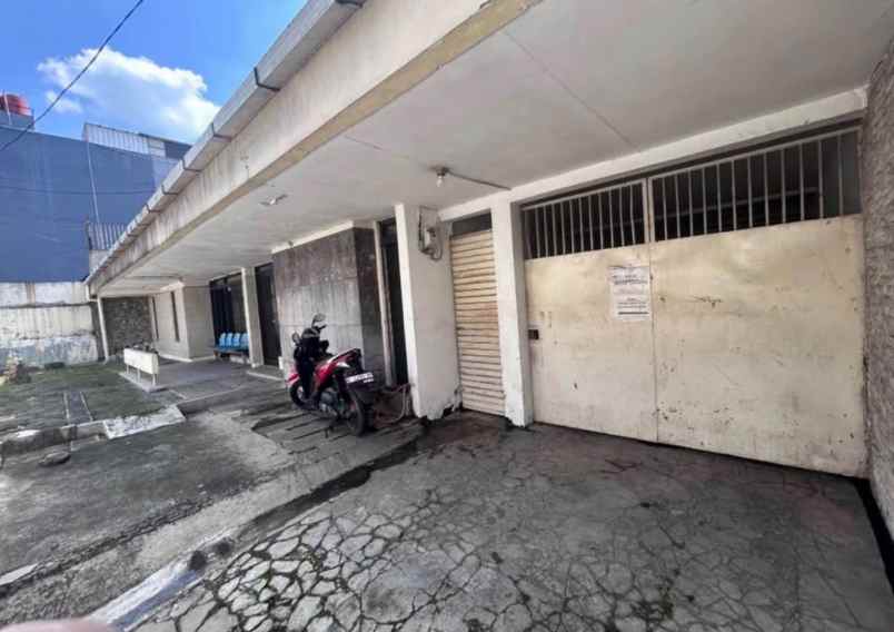 dijual rumah jl kembar sriwijaya bkr