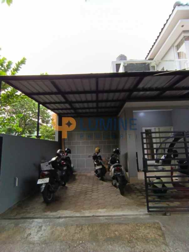 dijual rumah jl letkol subadri sayidan
