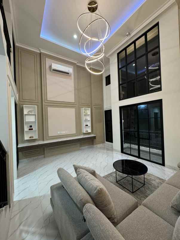 dijual rumah jl mampang prapatan 10