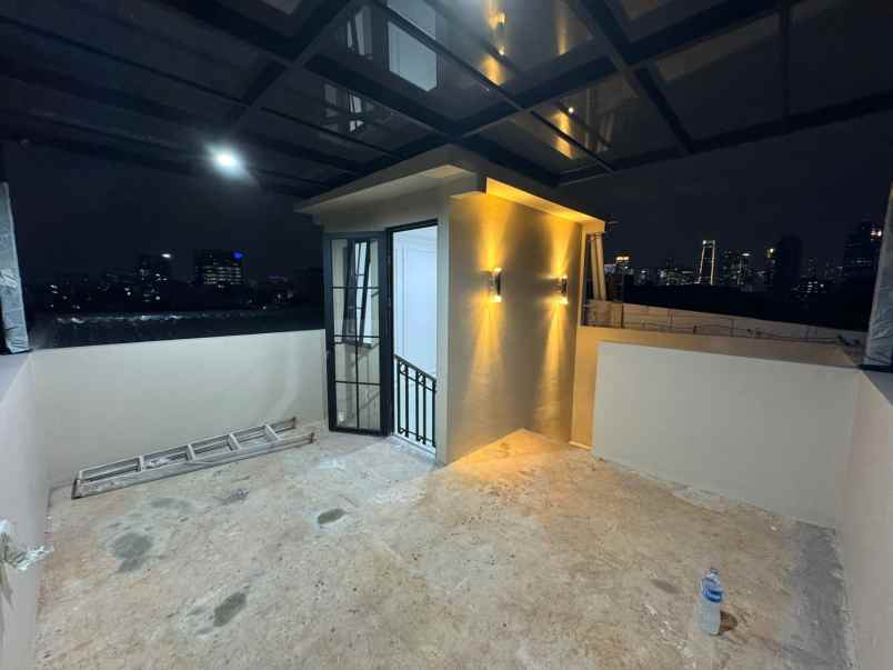 dijual rumah jl mampang prapatan 10