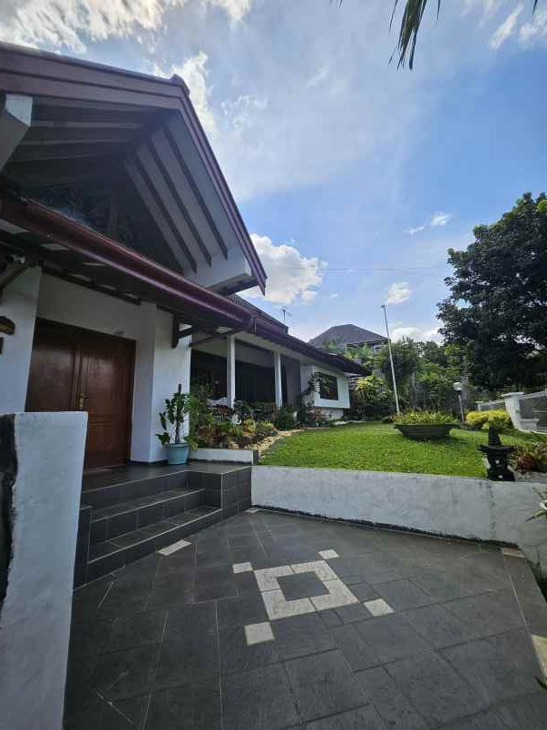 dijual rumah jl pasir muncang komp ppr
