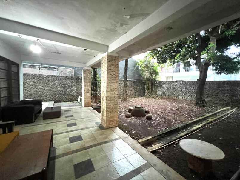 dijual rumah jl pegambiran pulogadung