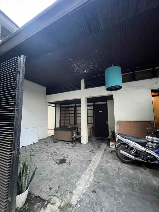 dijual rumah jl pegambiran pulogadung