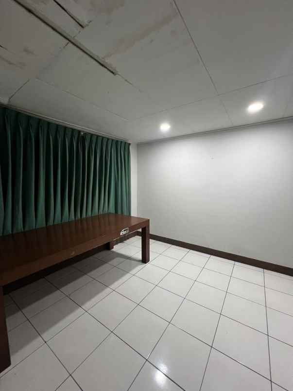 dijual rumah jl pegambiran pulogadung