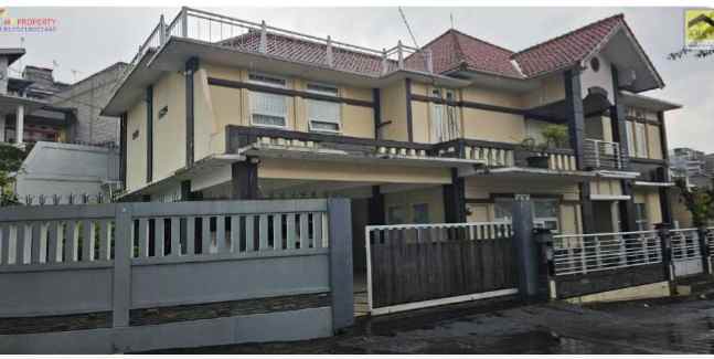 dijual rumah jl phh mustopa