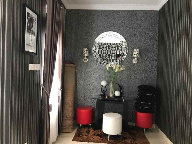 dijual rumah jl raya cibeureum mulyaharja