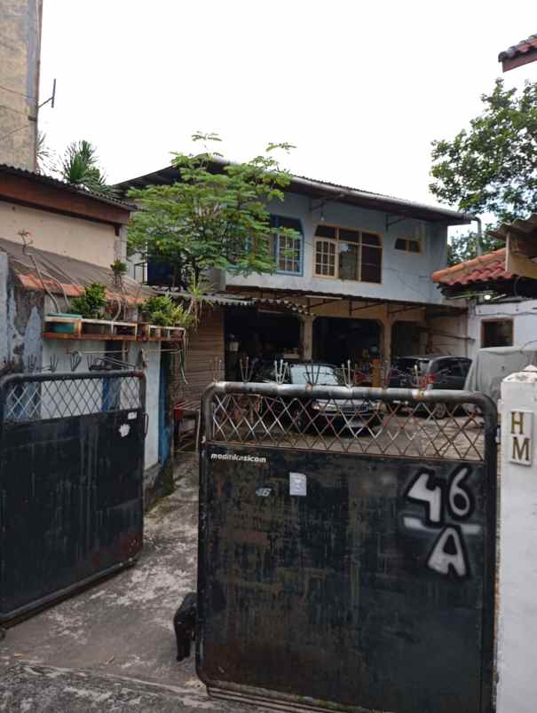 dijual rumah jl raya ragunan
