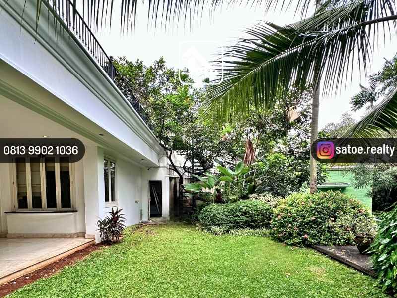 dijual rumah jl sriwijaya selong