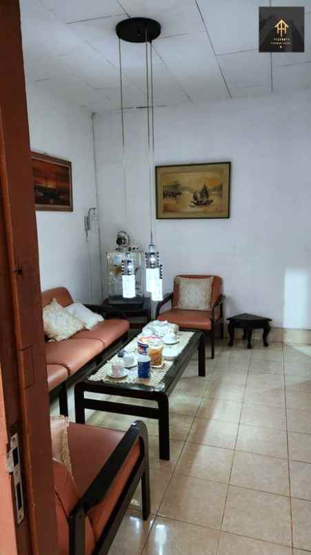 dijual rumah jl sukajadi