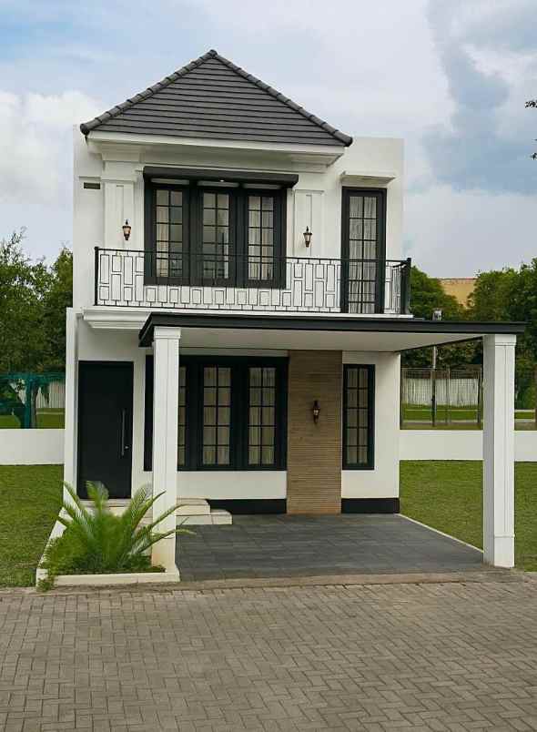 dijual rumah jl sukamaju