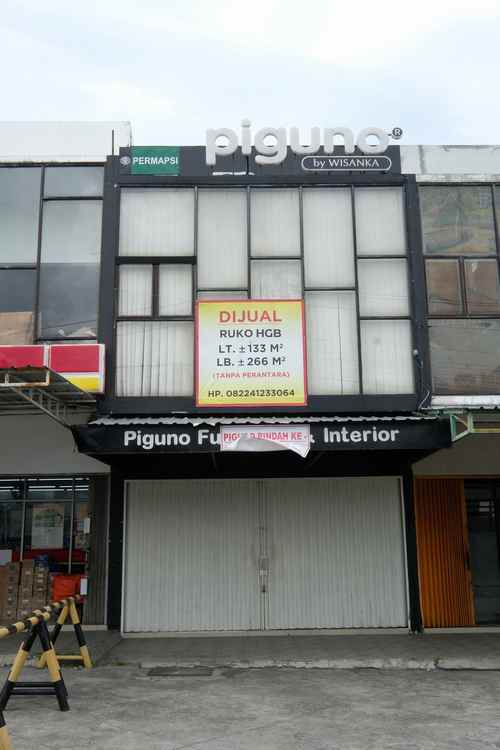 dijual rumah jl waduk cengklik