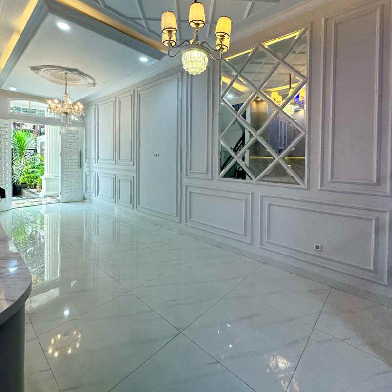 dijual rumah jl waru kebagusan ps