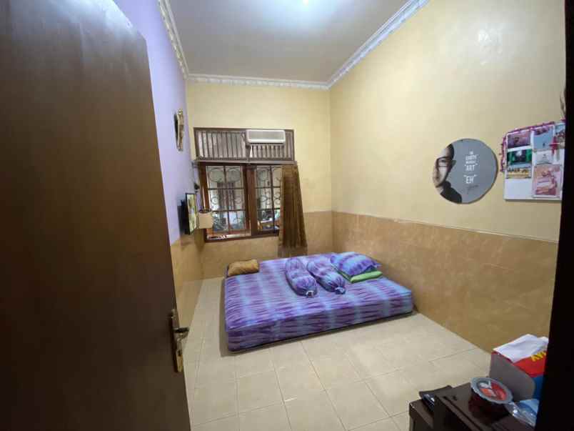 dijual rumah jl wonocatur gg manggis