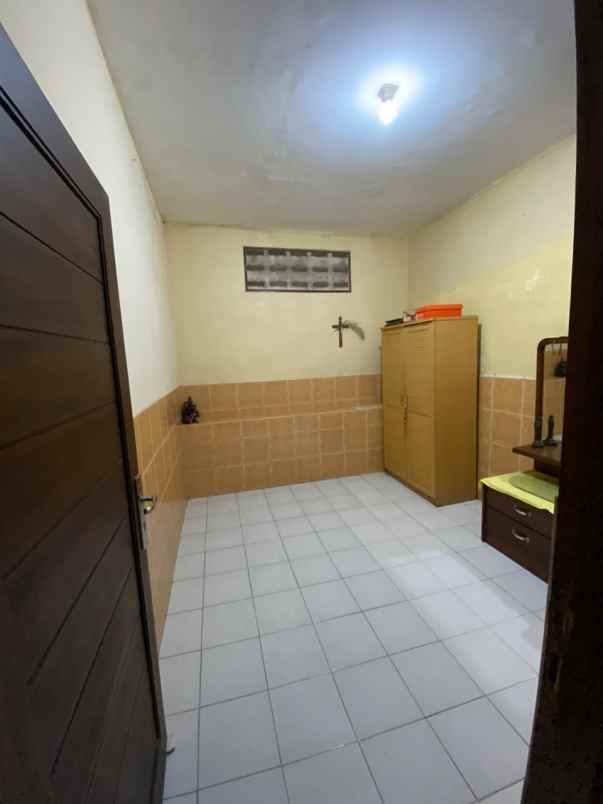 dijual rumah jl wonocatur gg manggis