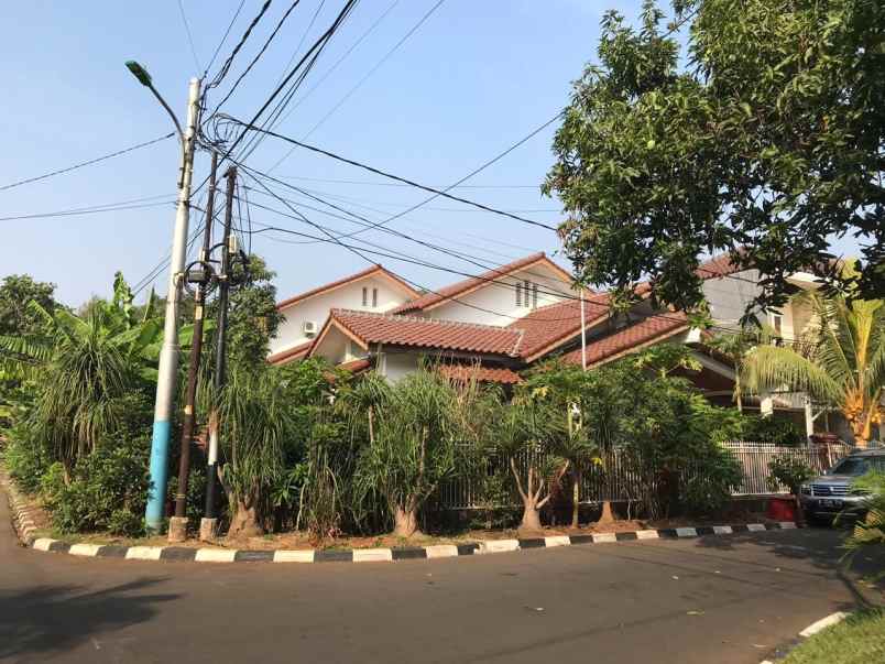 dijual rumah jln kayuputih tengah ii b