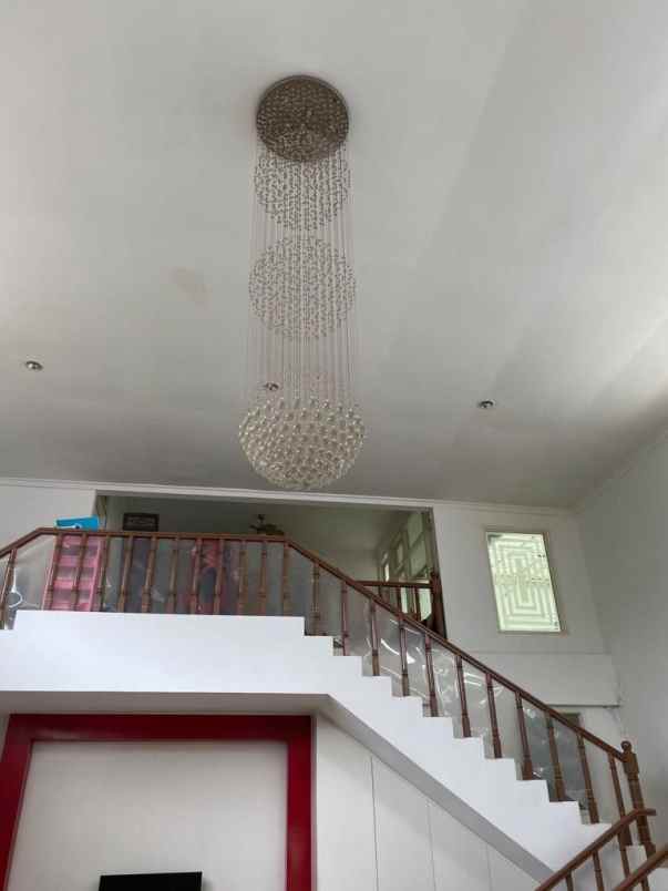 dijual rumah jln kayuputih tengah ii b