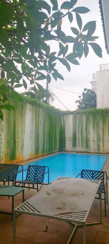 dijual rumah jln lebak bulus raya