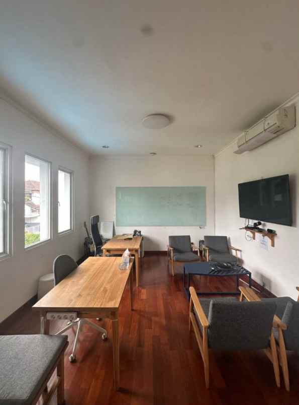 dijual rumah jln lebak bulus raya