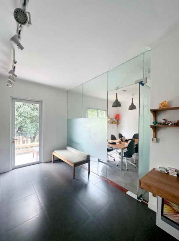 dijual rumah jln lebak bulus raya