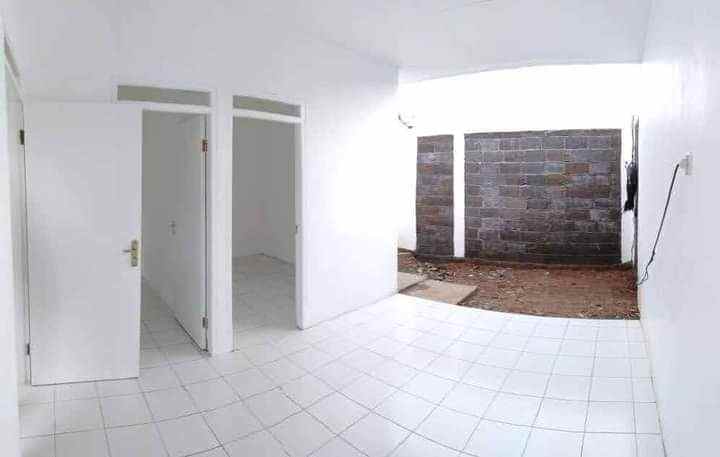 dijual rumah jln raya bojong klapa