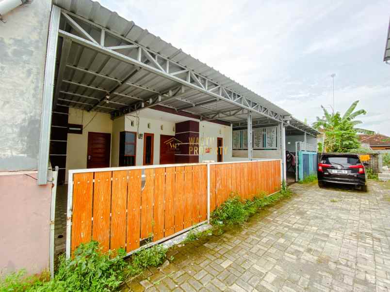 dijual rumah joho prambanan klaten jawa