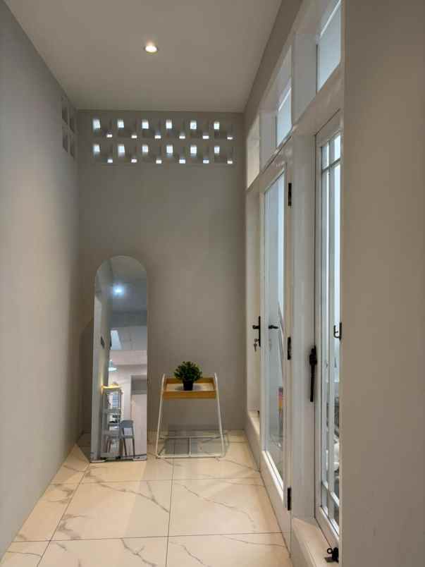 dijual rumah kembar mas