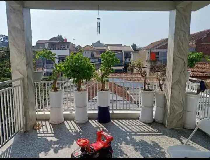 dijual rumah komp lembah cidahu