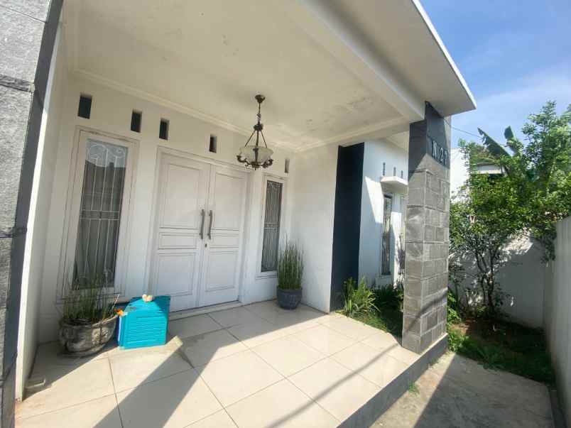 dijual rumah komp taman cileunyi bandung