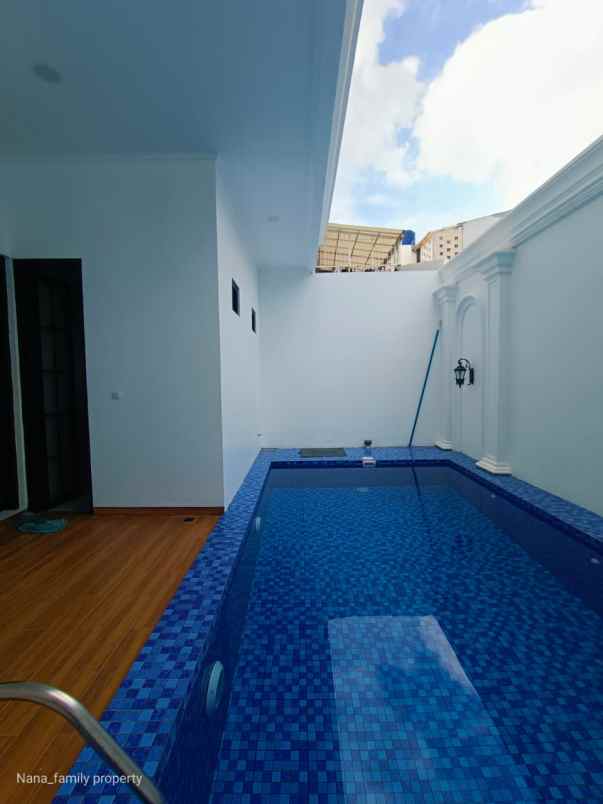 dijual rumah komplek dki joglo