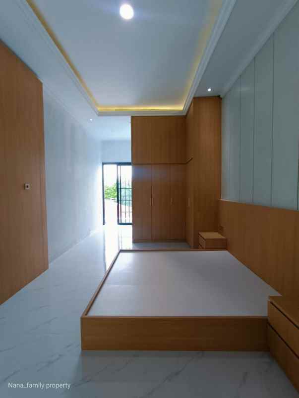 dijual rumah komplek dki joglo