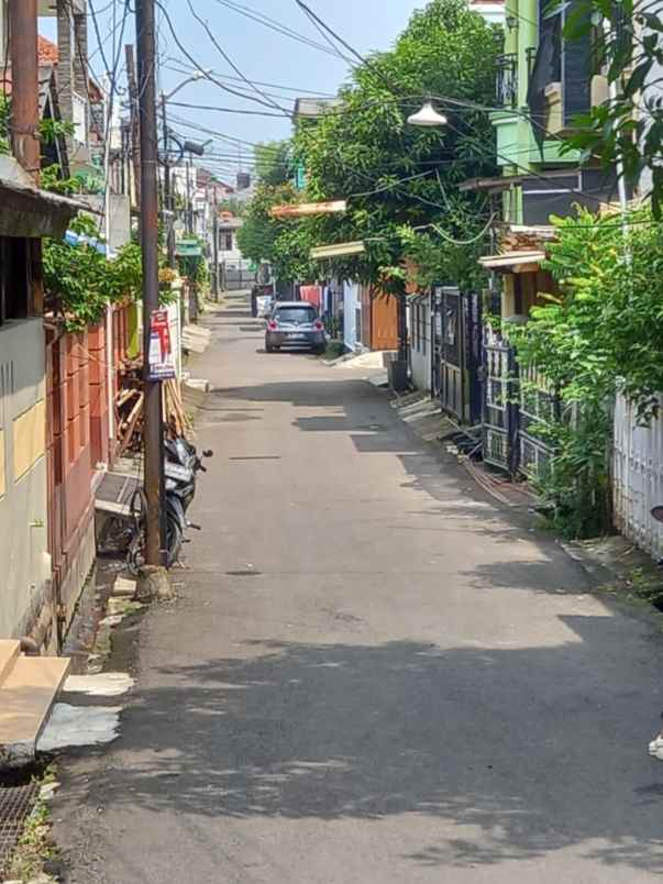 dijual rumah komplek kavling ptb duren