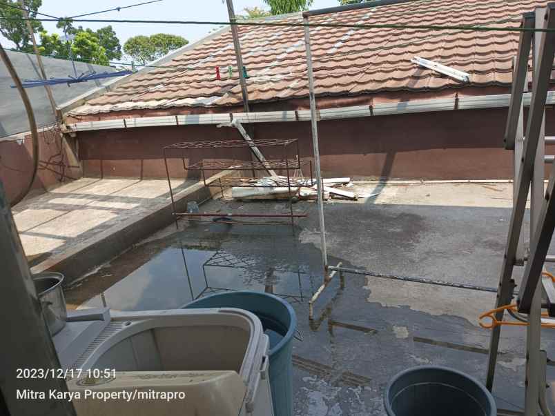 dijual rumah komplek kayu ringin jaya